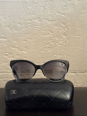 Chanel polarized sunglasses